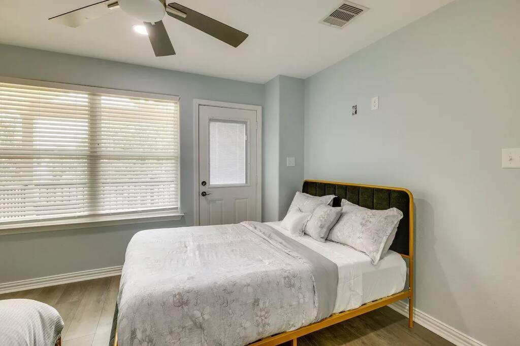 Vacation Home Lake Livingston! Onalaska Εξωτερικό φωτογραφία