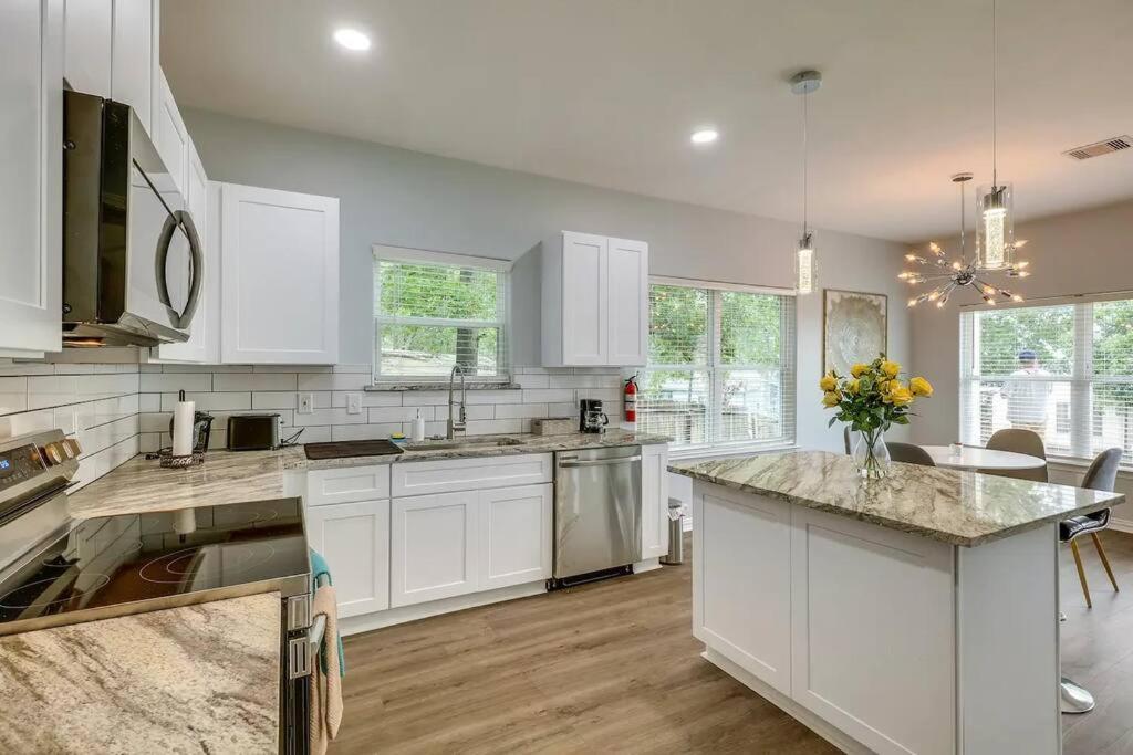 Vacation Home Lake Livingston! Onalaska Εξωτερικό φωτογραφία