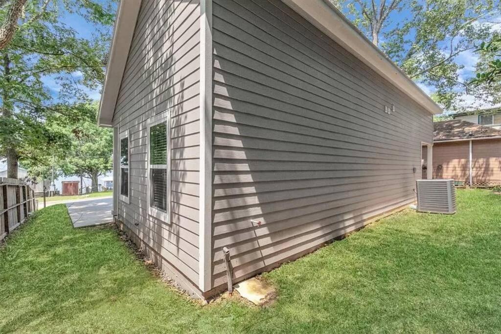Vacation Home Lake Livingston! Onalaska Εξωτερικό φωτογραφία