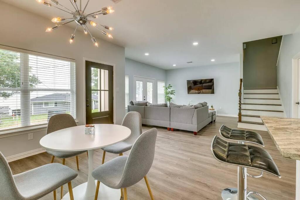 Vacation Home Lake Livingston! Onalaska Εξωτερικό φωτογραφία
