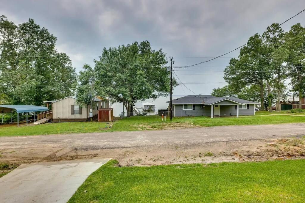 Vacation Home Lake Livingston! Onalaska Εξωτερικό φωτογραφία
