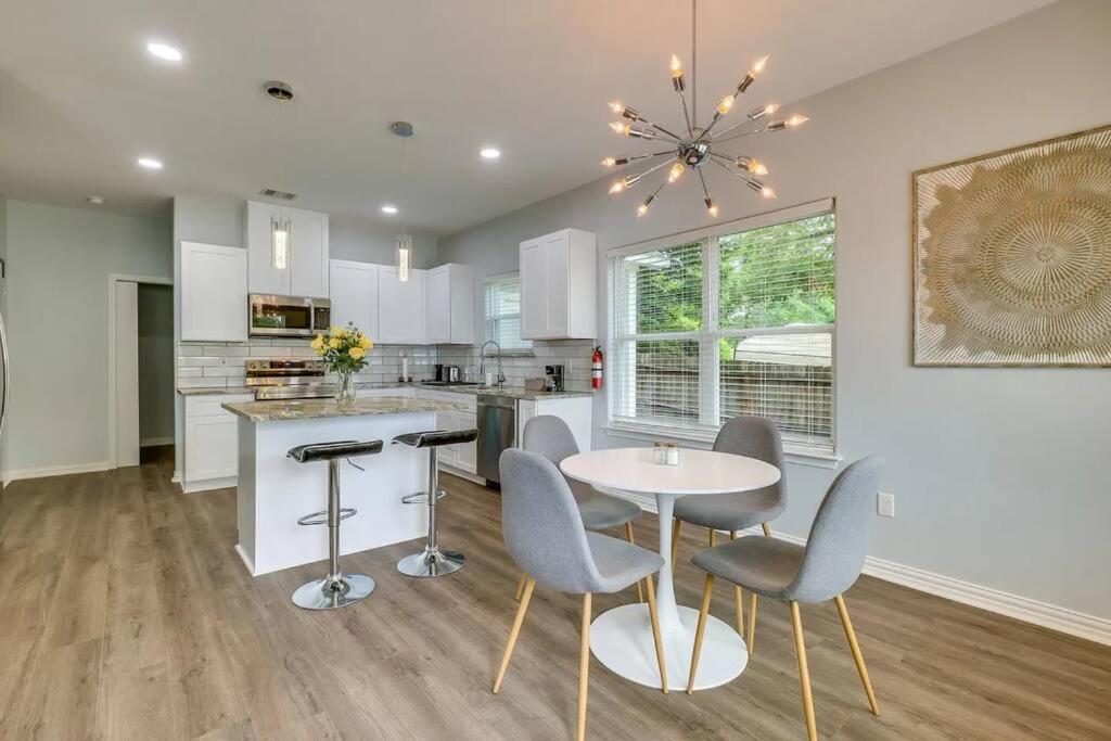 Vacation Home Lake Livingston! Onalaska Εξωτερικό φωτογραφία