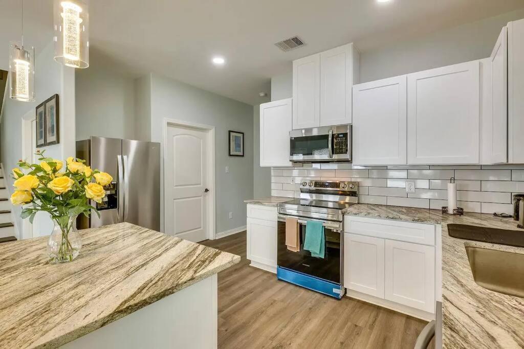 Vacation Home Lake Livingston! Onalaska Εξωτερικό φωτογραφία